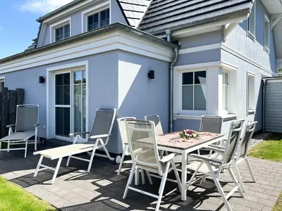 Das Gebäude in dem sich das Ferienhaus befindet
