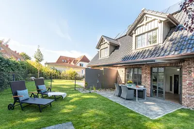 Ein Garten an der Unterkunft Wildrose