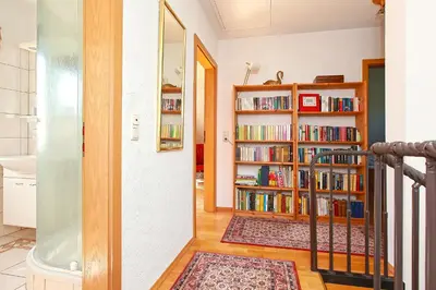 Die Bibliothek im Ferienhaus