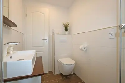 Ein Badezimmer in der Unterkunft Bungalow-Park Ostseenordstern