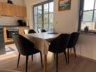 Küche/Küchenzeile in der Unterkunft Ferienwohnung Seeigel