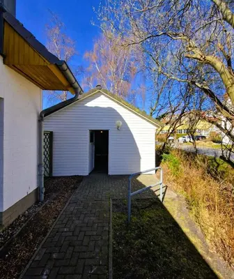 Das Gebäude in dem sich die Ferienwohnung befindet