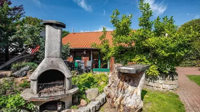 Ein Garten an der Unterkunft Hexenhaus kleine Finka