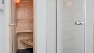 Ein Badezimmer in der Unterkunft Apartmenthaus Wittsande Wittsande 11