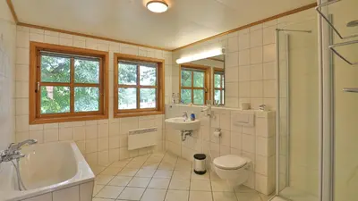 Ein Badezimmer in der Unterkunft Heideröschen Park Heideröschen 7a