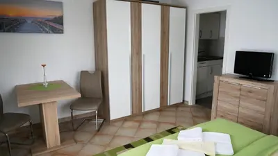 TV/Unterhaltungsangebot in der Unterkunft Windflüchter Weststrand