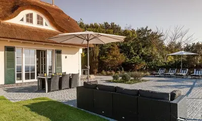 Ein Garten an der Unterkunft Windeck