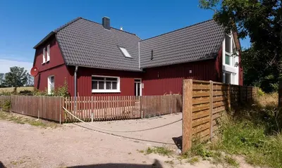 Das Gebäude in dem sich die Ferienwohnung befindet