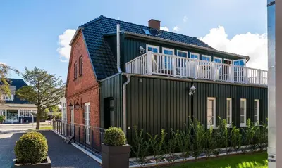 Das Gebäude in dem sich die Ferienwohnung befindet