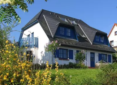 Das Gebäude in dem sich die Ferienwohnung befindet