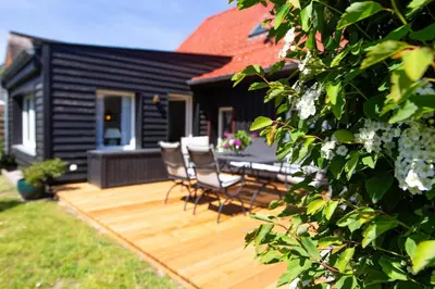 Ein Garten an der Unterkunft Sonnenwieck 01