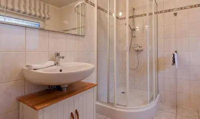 Ein Badezimmer in der Unterkunft Haus Schilfkante - Wohnung 2
