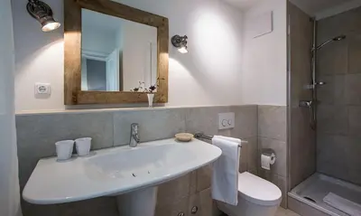 Ein Badezimmer in der Unterkunft Hof Zeesenblick 04