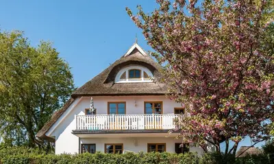 Das Gebäude in dem sich die Ferienwohnung befindet