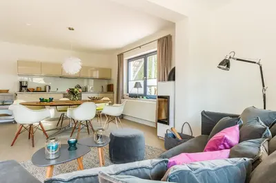 Ein Sitzbereich in der Unterkunft Drei Akazien Wohnung 1