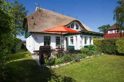 Ein Garten an der Unterkunft Hus Barkenboom