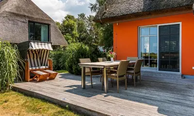 Das Gebäude in dem sich das Ferienhaus befindet