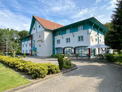 Das Gebäude in dem sich das Hotel befindet