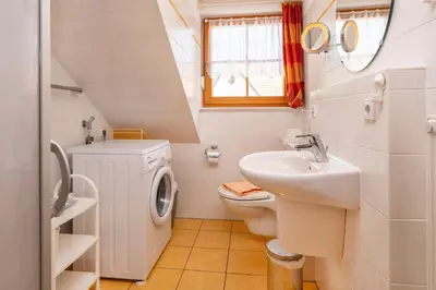 Ein Badezimmer in der Unterkunft Ferienpark Freesenbruch Reihenhaus 8 - Zum Meer