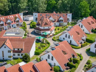Das Gebäude in dem sich das Ferienhaus befindet