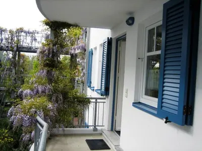 Ein Balkon oder eine Terrasse in der Unterkunft Appartementhaus Boddenblick - 