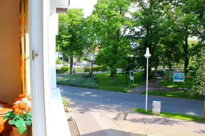 Ein Garten an der Unterkunft Hafenstrasse 34 - Wohnung 3
