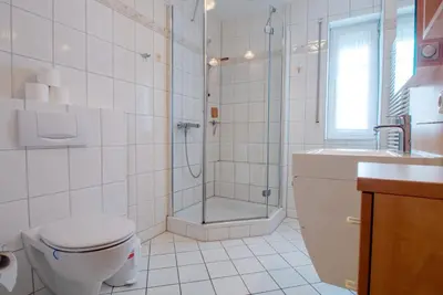 Ein Badezimmer in der Unterkunft Hoppenberg 7 EG links