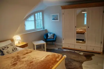 Ein Bett oder Betten in einem Zimmer der Unterkunft Doppelhaushälfte - Isabella