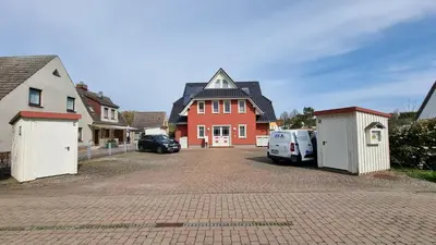 Das Gebäude in dem sich die Ferienwohnung befindet