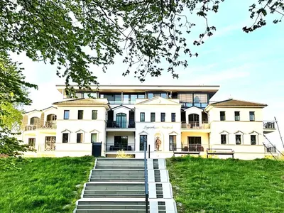 Das Gebäude in dem sich die Ferienwohnung befindet