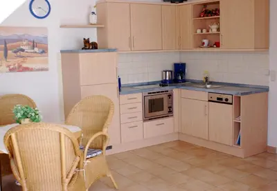 Küche/Küchenzeile in der Unterkunft Residenz am Strand Wohnung 1-18