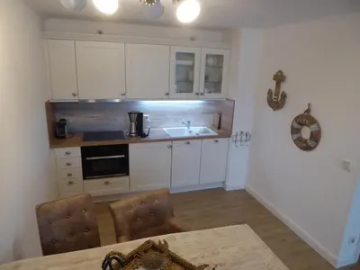 Küche/Küchenzeile in der Unterkunft Residenz am Strand Wohnung 2-36