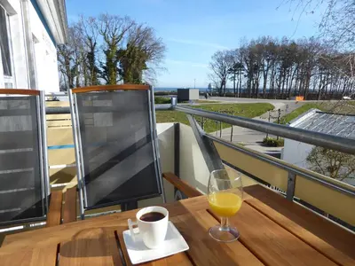 Ein Balkon oder eine Terrasse in der Unterkunft Residenz am Strand Wohnung 2-36