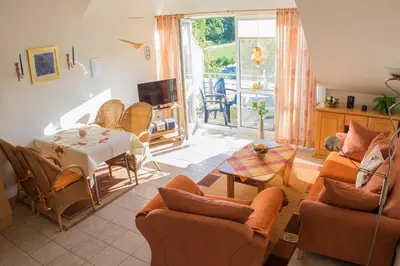 Ein Sitzbereich in der Unterkunft Residenz am Strand Wohnung 2-43
