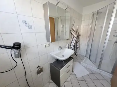 Ein Badezimmer in der Unterkunft Hoppenberg 5 - Wohnung Schröder