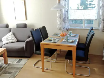 Ein Sitzbereich in der Unterkunft Hoppenberg 5 - Wohnung Schröder