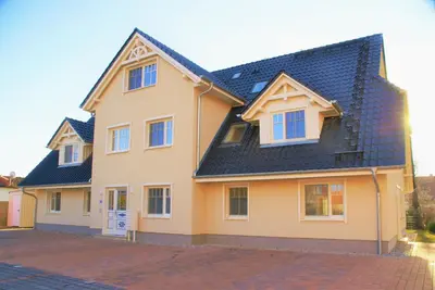 Das Gebäude in dem sich die Ferienwohnung befindet