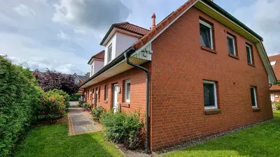 Das Gebäude in dem sich die Ferienwohnung befindet