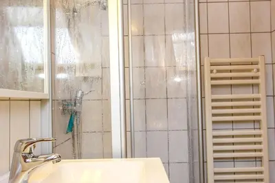 Ein Badezimmer in der Unterkunft Likedeeler 3