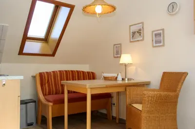 Ein Sitzbereich in der Unterkunft Likedeeler 4