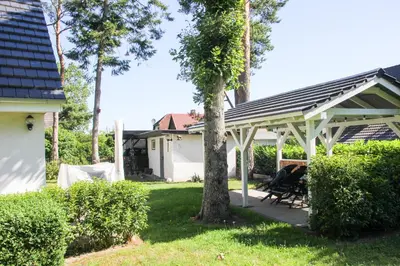 Ein Garten an der Unterkunft Madleen