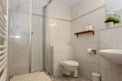 Ein Badezimmer in der Unterkunft 1 Ton Timmermanns Hus