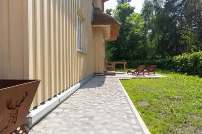 Ein Garten an der Unterkunft Horrido