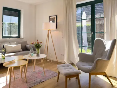 Ein Sitzbereich in der Unterkunft Haus am kleinen Hafen No. 1