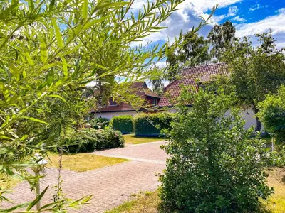 Ein Garten an der Unterkunft Wiesengrund Haus 5