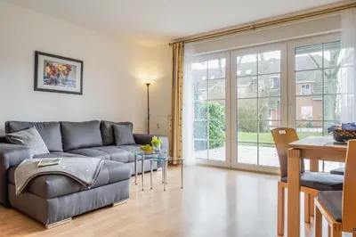 Ein Sitzbereich in der Unterkunft Birkenstraße 6 Haus I Whg 2 - a57791