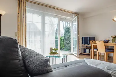 Ein Sitzbereich in der Unterkunft Birkenstraße 6 Haus I Whg 2 - a57791