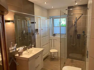 Ein Badezimmer in der Unterkunft Ferienwohnung 2 Müller