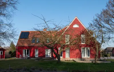 Das Gebäude in dem sich die Ferienwohnung befindet
