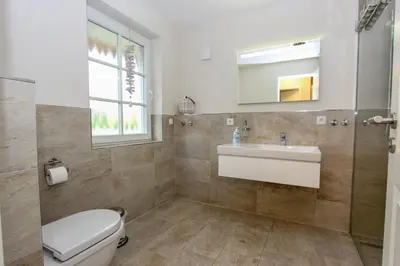 Ein Badezimmer in der Unterkunft Lieselotte